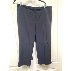 Gray/blue capris